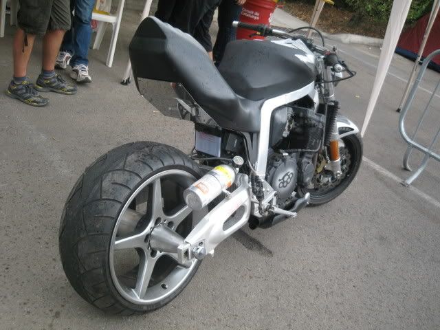 MAXIMOTO062.jpg