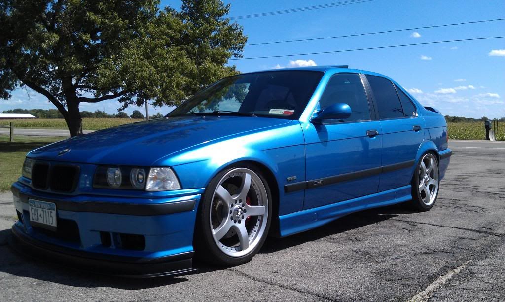 http://i218.photobucket.com/albums/cc111/BMWFTW1/IMAG09193_zps1a84fdaf.jpg