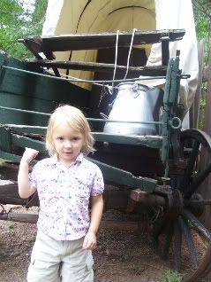 http://i218.photobucket.com/albums/cc142/corterfamily07/Flying%20W%20Ranch/100_0956-1.jpg