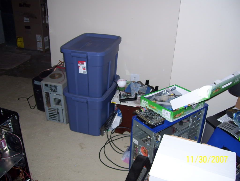 Computer005.jpg