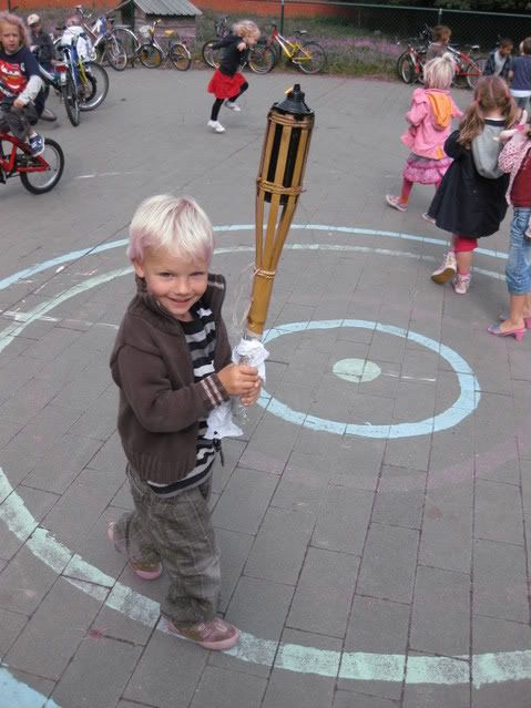 noah met olympisch vuur