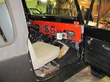 http://i218.photobucket.com/albums/cc202/poisonousbeef/79%20CJ-7/th_IMG_0032.jpg