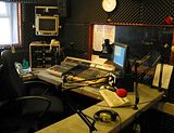 EstudiodeRadio.jpg image by ddrecord