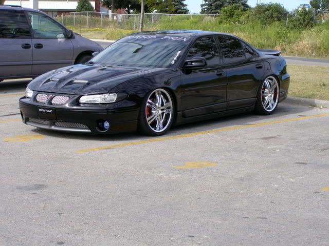 pontiac on 22s