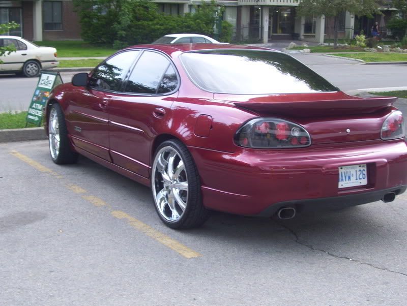 pontiac on 22s