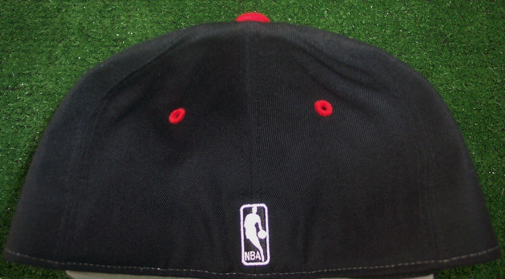 chicago bulls hats adidas. Do you want to see more Fantastic Bulls hats ? More Sizes amp; Styles available