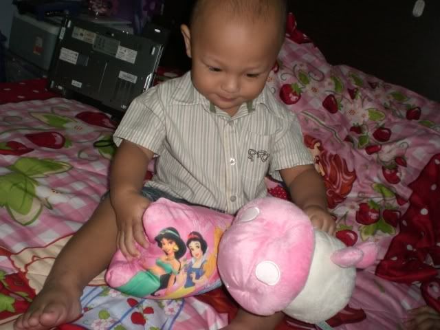 Photo Sharing and Video Hosting at Photobucket