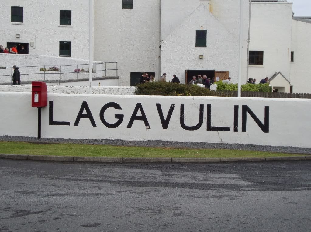 Lagavulin distillery