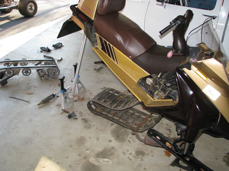 Gulp Inviter Track Replacement Help Please Snowmobile Forum