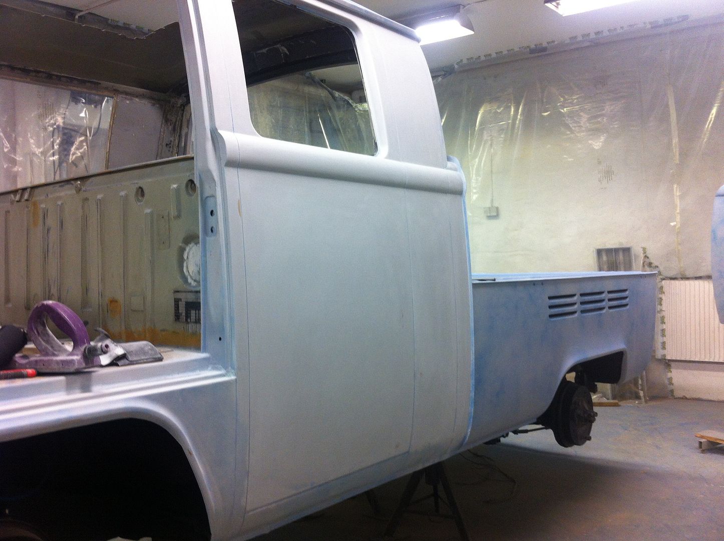 http://i218.photobucket.com/albums/cc52/Easos/Mix/VW%20Crew%20Cab%201972/64475E72-F8F1-41A2-ABBF-951E1F13C7BE_zpssm6zjele.jpg