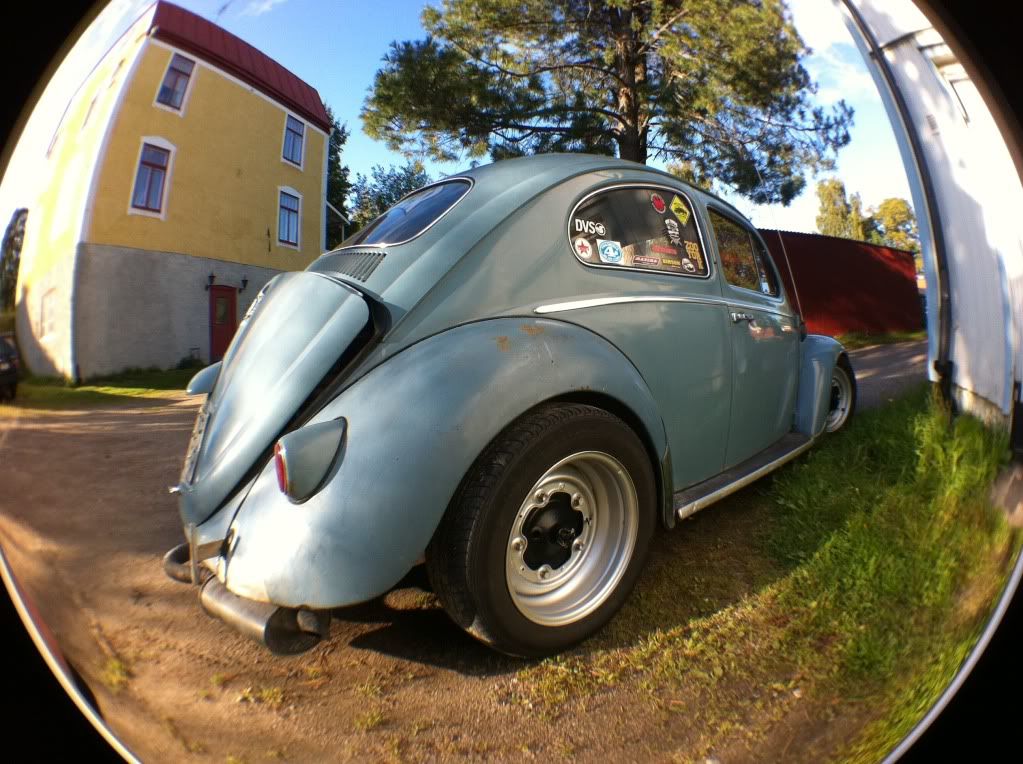 http://i218.photobucket.com/albums/cc52/Easos/vw%20Bug%201959/IMG_0711.jpg