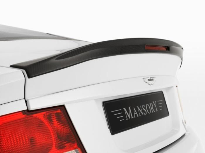 Aston Martins Vanquish and Vantage - машинка дня