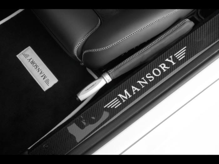 Aston Martins Vanquish and Vantage - машинка дня