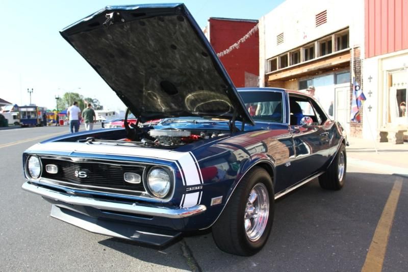 Gator-Rama Car Show Pics...Congrats to Blue Dragon !! - CorvetteForum ...